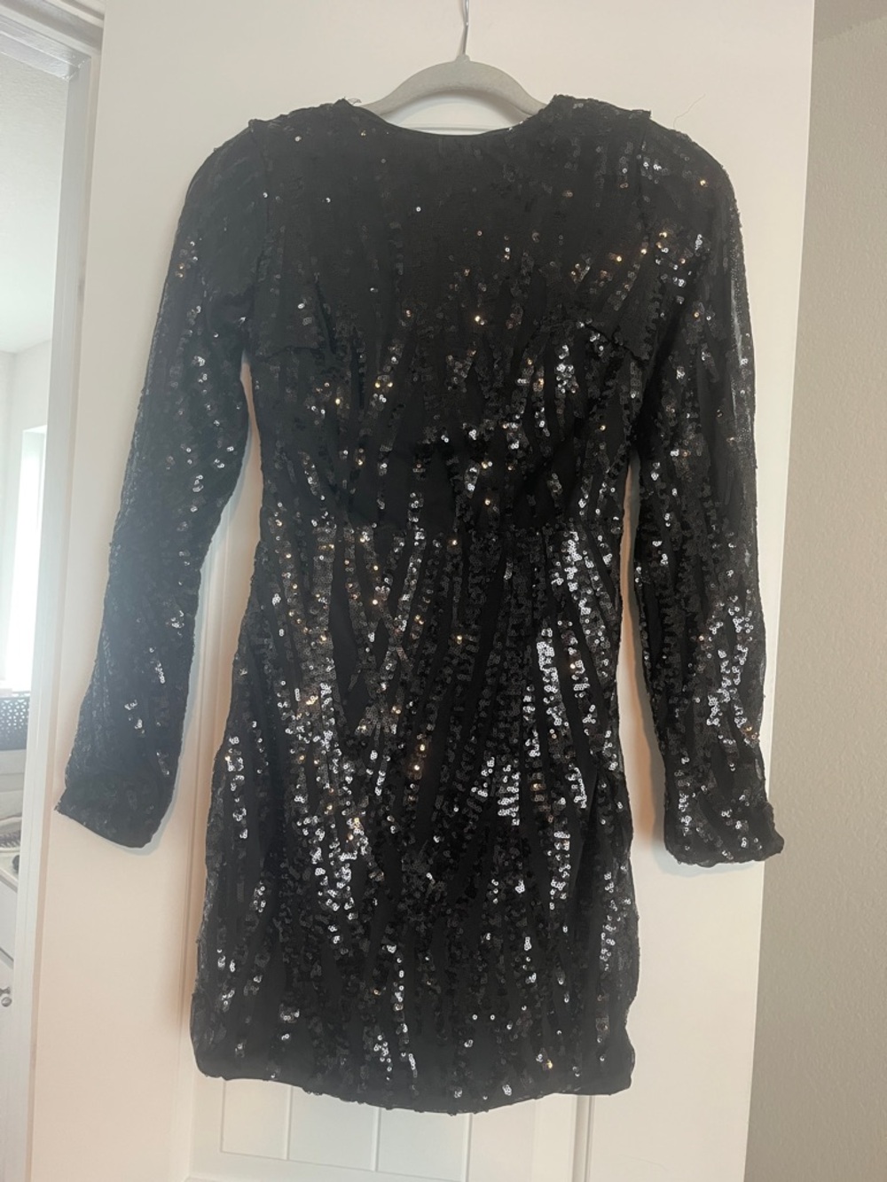 Black Sequin Long Sleeve Cocktail Dress